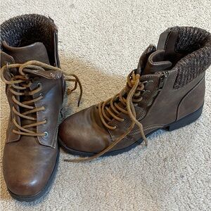 Women’s Brown Ardene Winter Boot Size 8